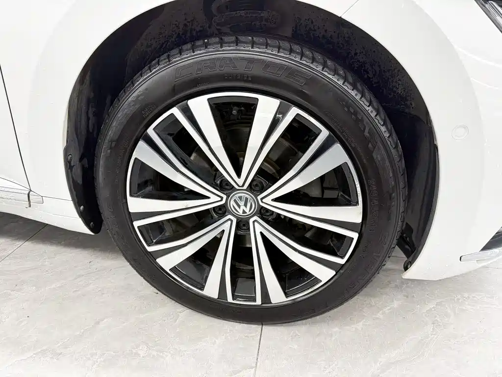 Volkswagen CC — миниатюра 22