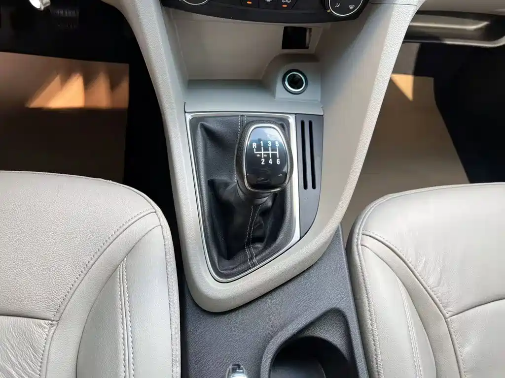 Buick Excelle — миниатюра 14