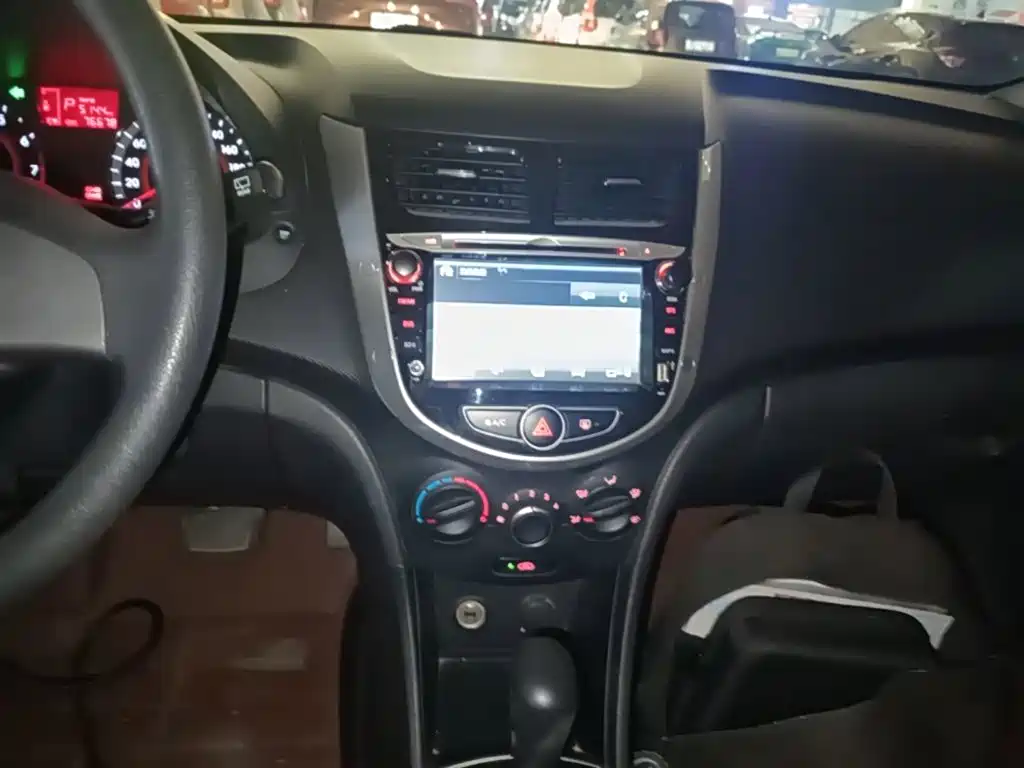 Hyundai Ruiyi — миниатюра 13