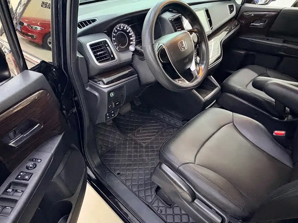 Honda Odyssey — миниатюра 8