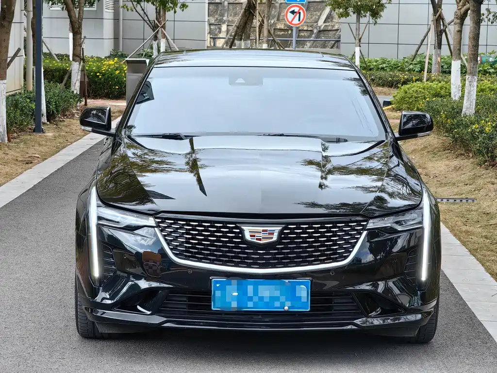 Cadillac CT4 — миниатюра 2
