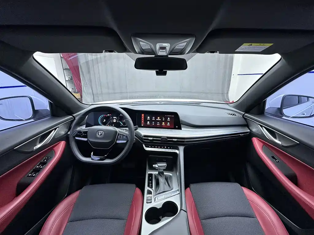 Changan CS35PLUS — миниатюра 11