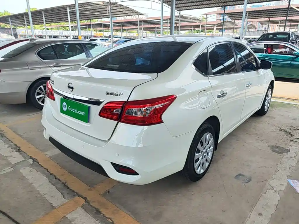 Nissan Sylphy — миниатюра 7