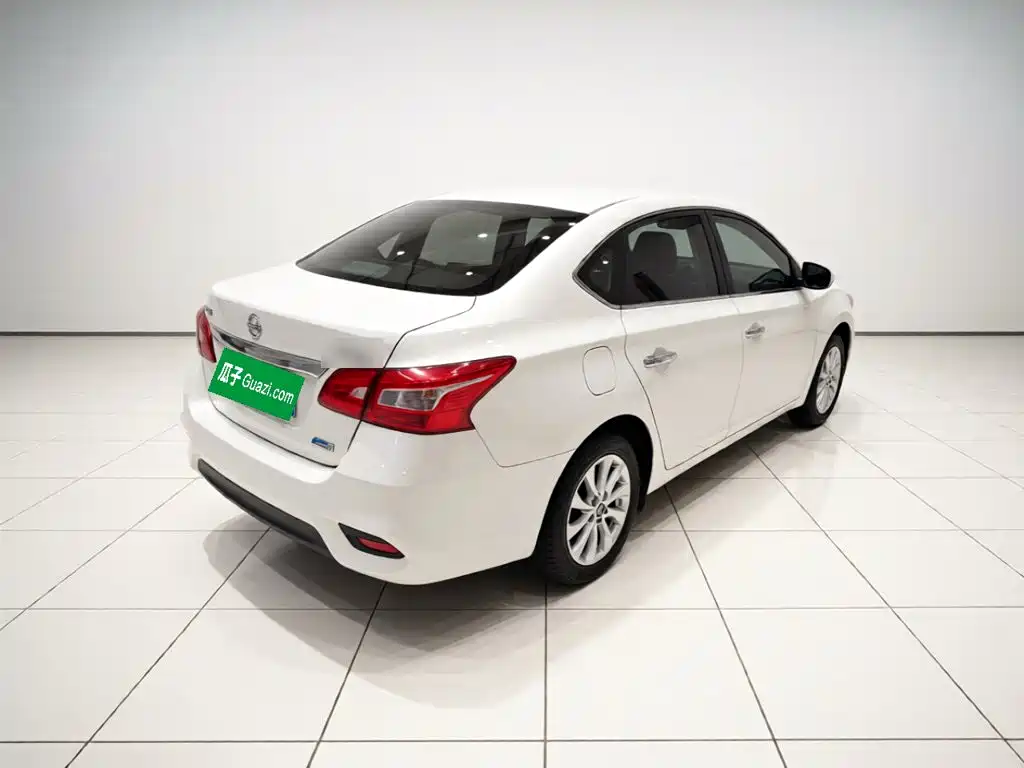 Nissan Sylphy — миниатюра 6