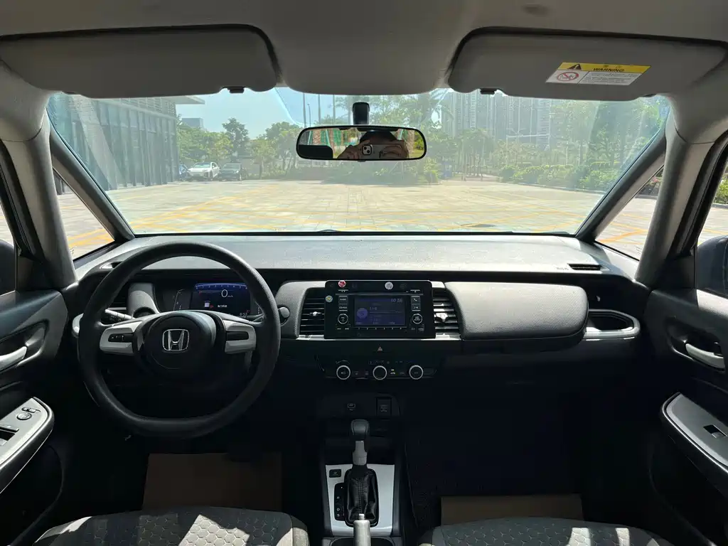 Honda Fit — миниатюра 8