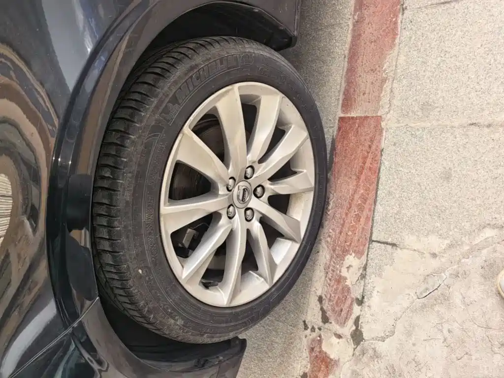 Volvo S90 — миниатюра 23