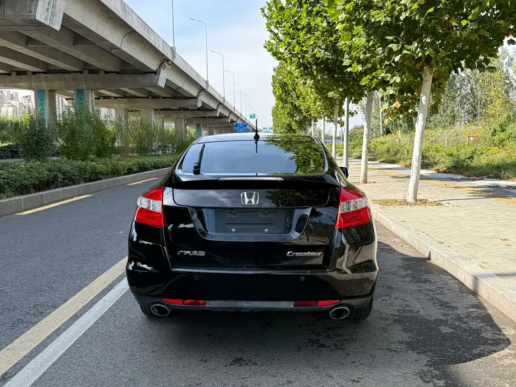 Honda Crosstour — миниатюра 5