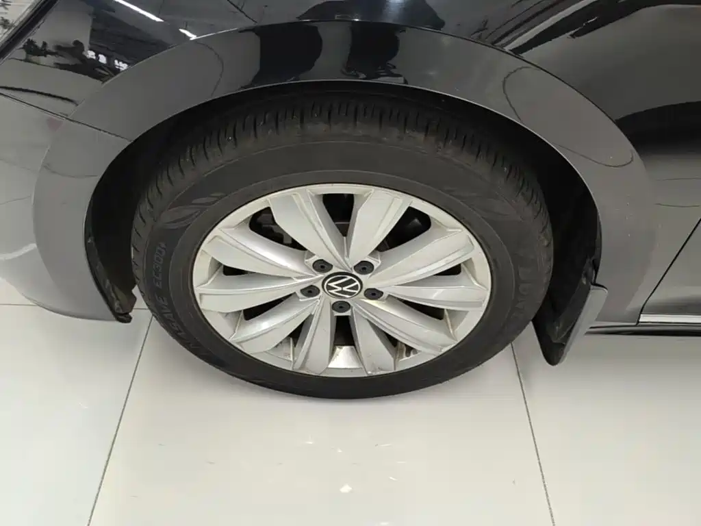 Volkswagen Passat — миниатюра 23