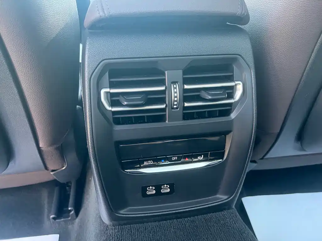 BMW 3 Series — миниатюра 12