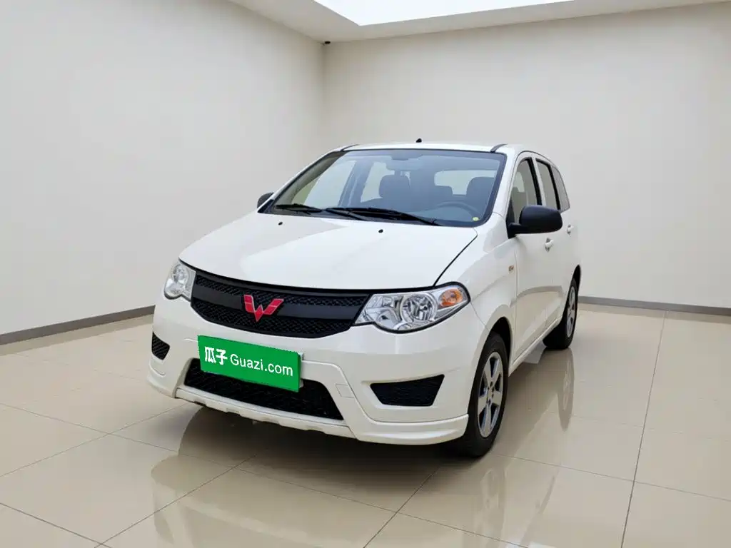 Wuling Hongguang — миниатюра 2