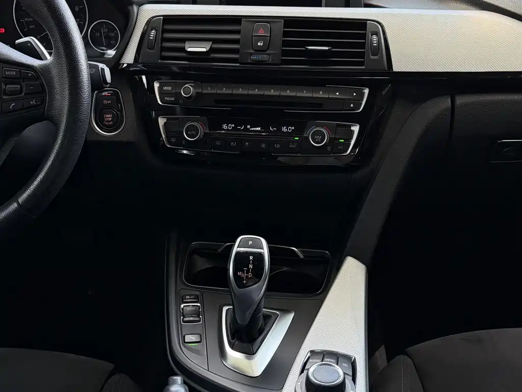 BMW 3 Series — миниатюра 11