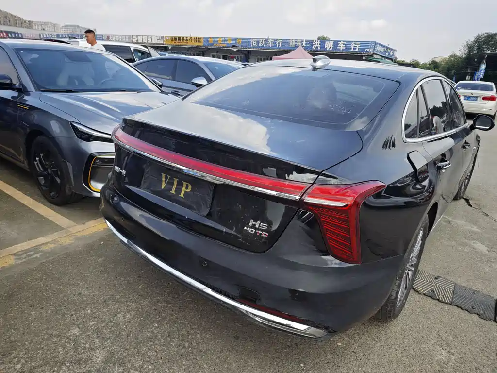 Hongqi Hongqi H5 — миниатюра 17