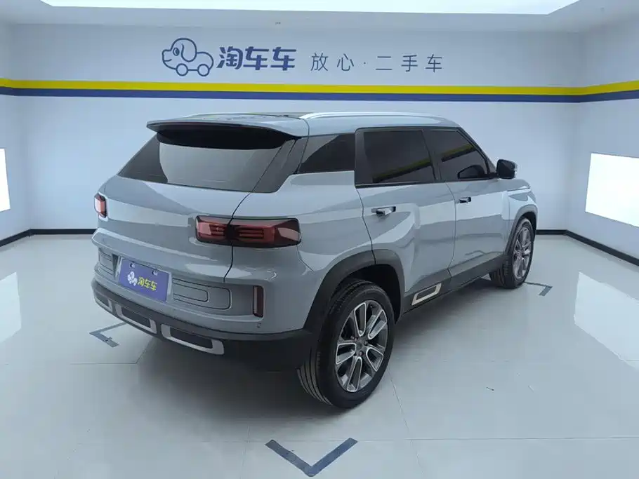 Geely Icon — миниатюра 3