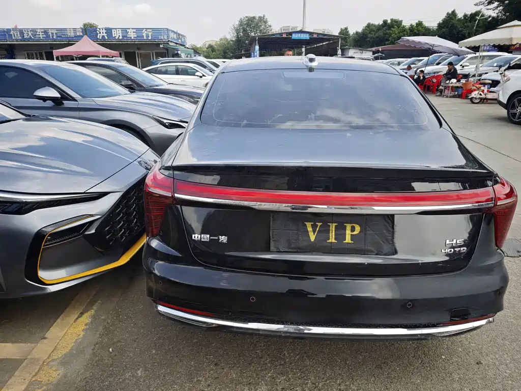 Hongqi Hongqi H5 — миниатюра 16