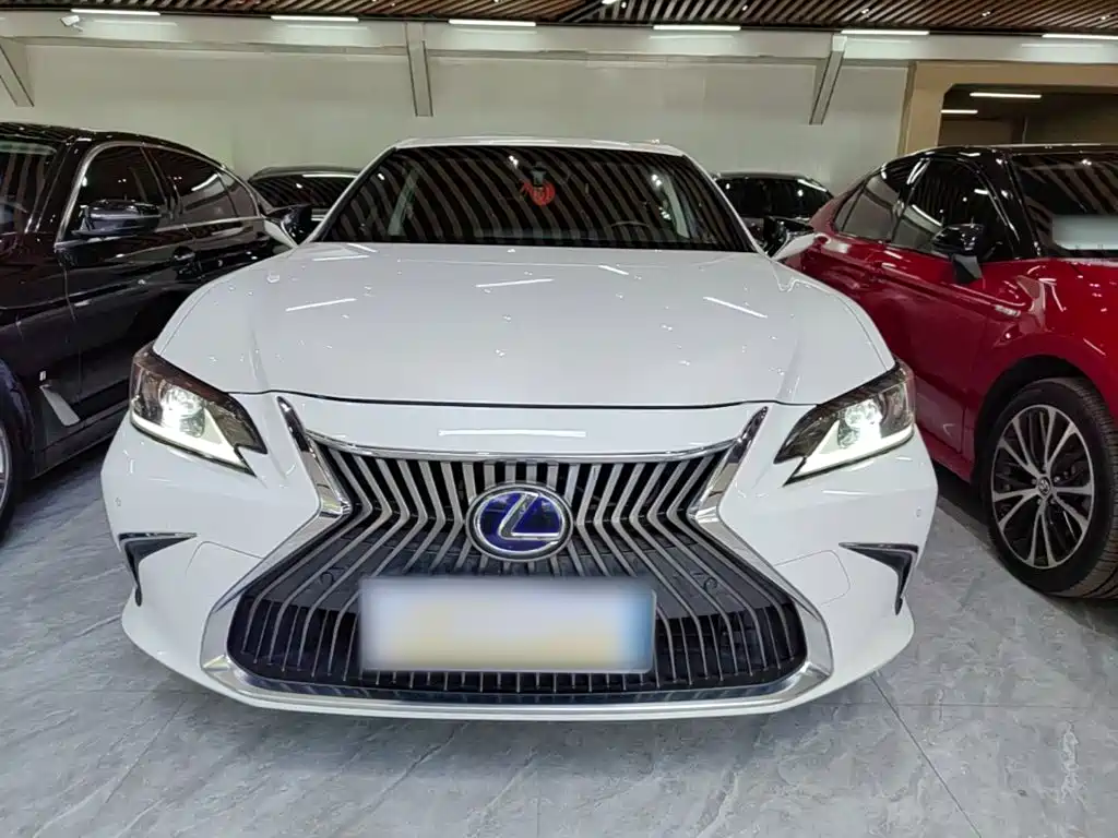 Lexus ES — миниатюра 3