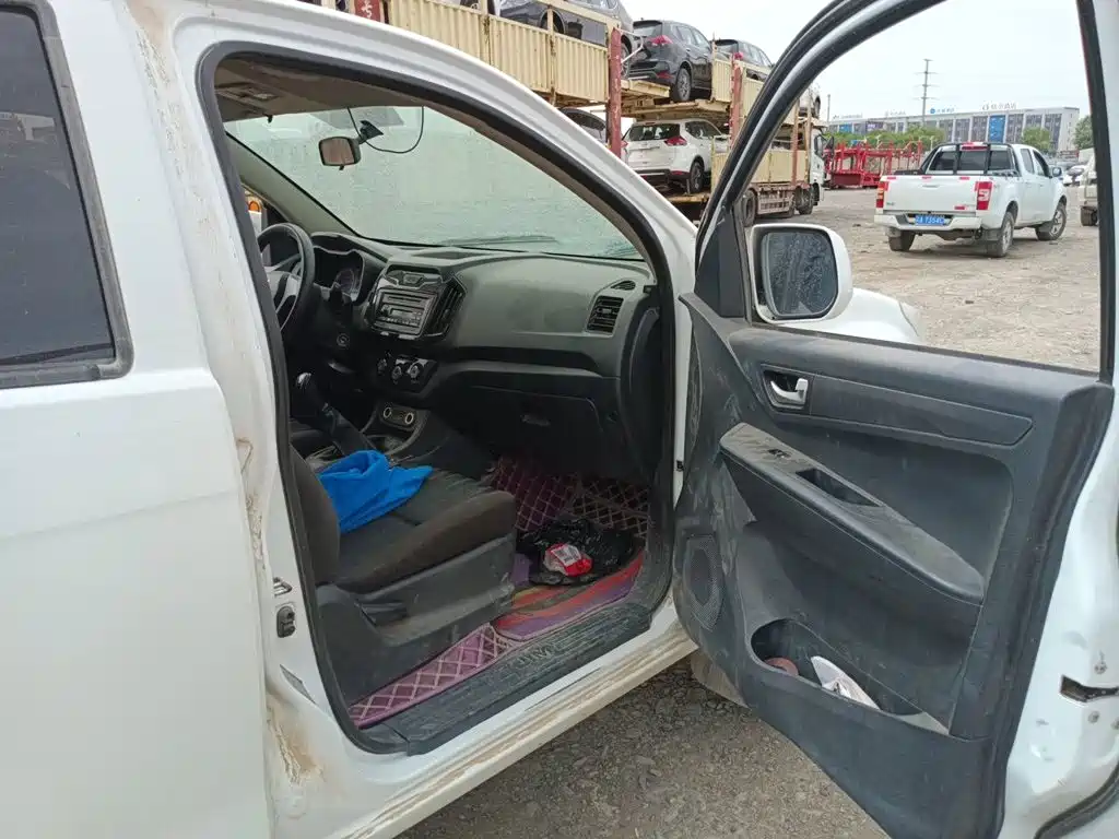 Isuzu RE-MAX Ruimai — миниатюра 20