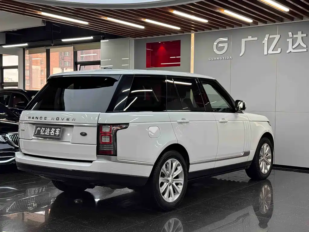Land Rover Range Rover — миниатюра 9