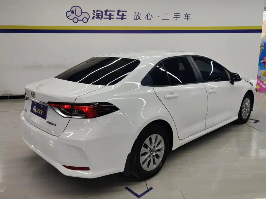 Toyota Corolla — миниатюра 3