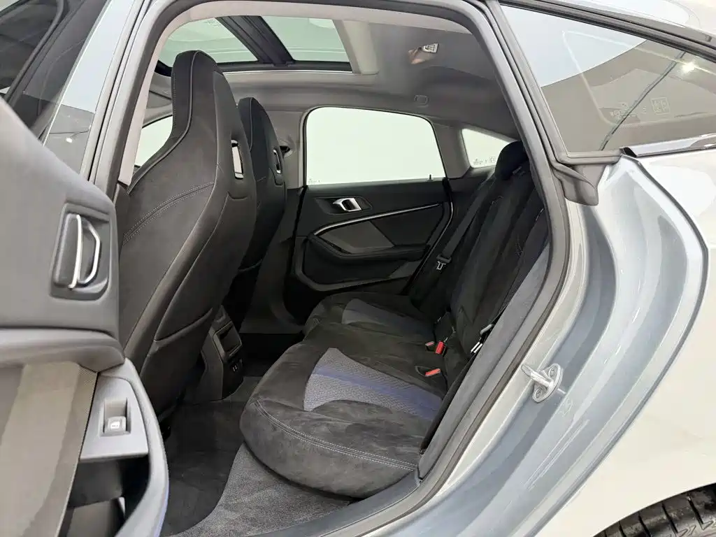 BMW 2 Series (Import) — миниатюра 19