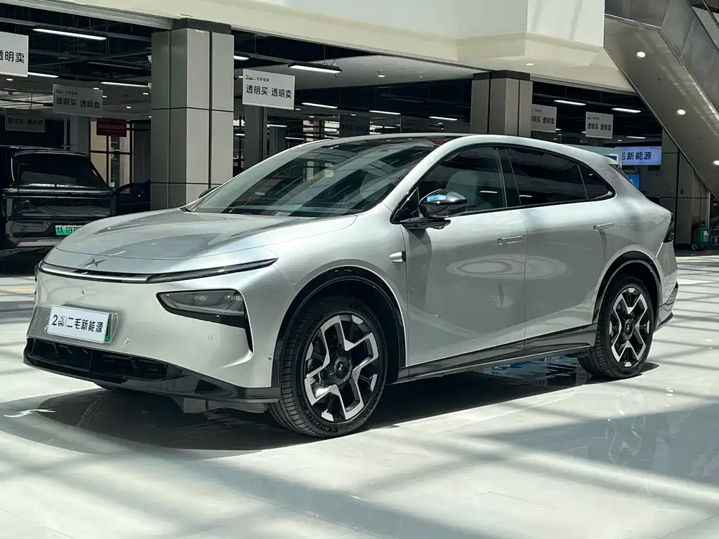 XPeng 小鹏G7 2025
