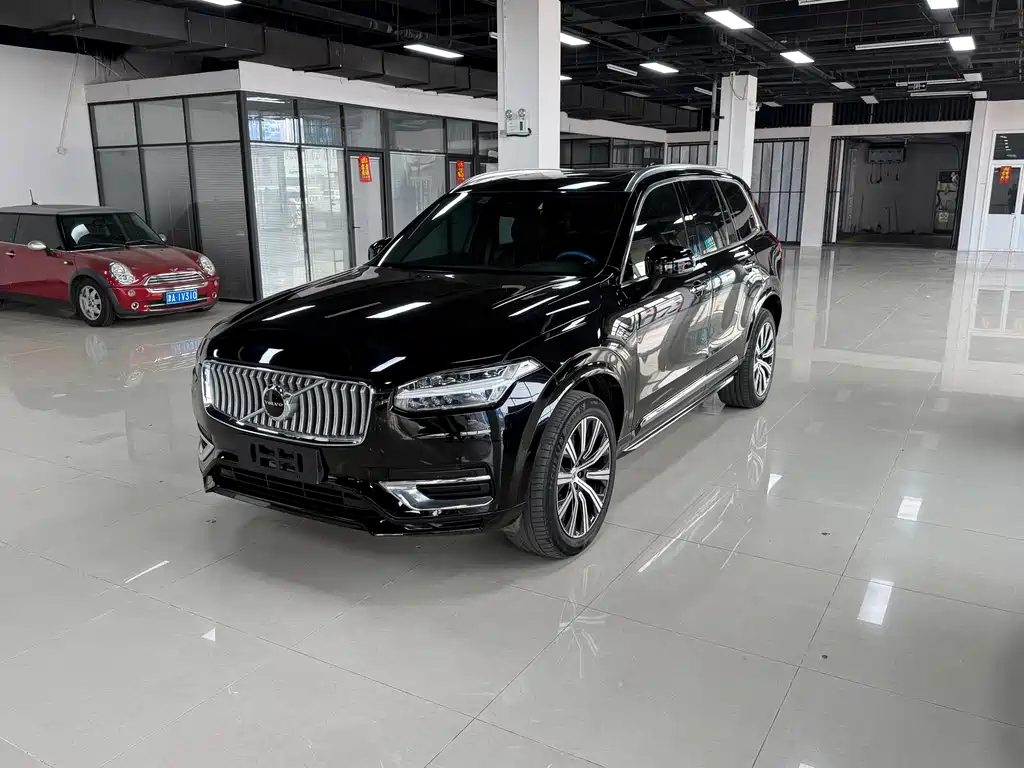 Volvo XC90 2021