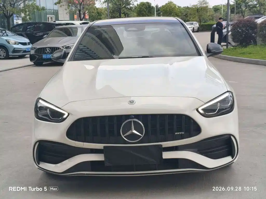 Mercedes-Benz C-Class — миниатюра 2
