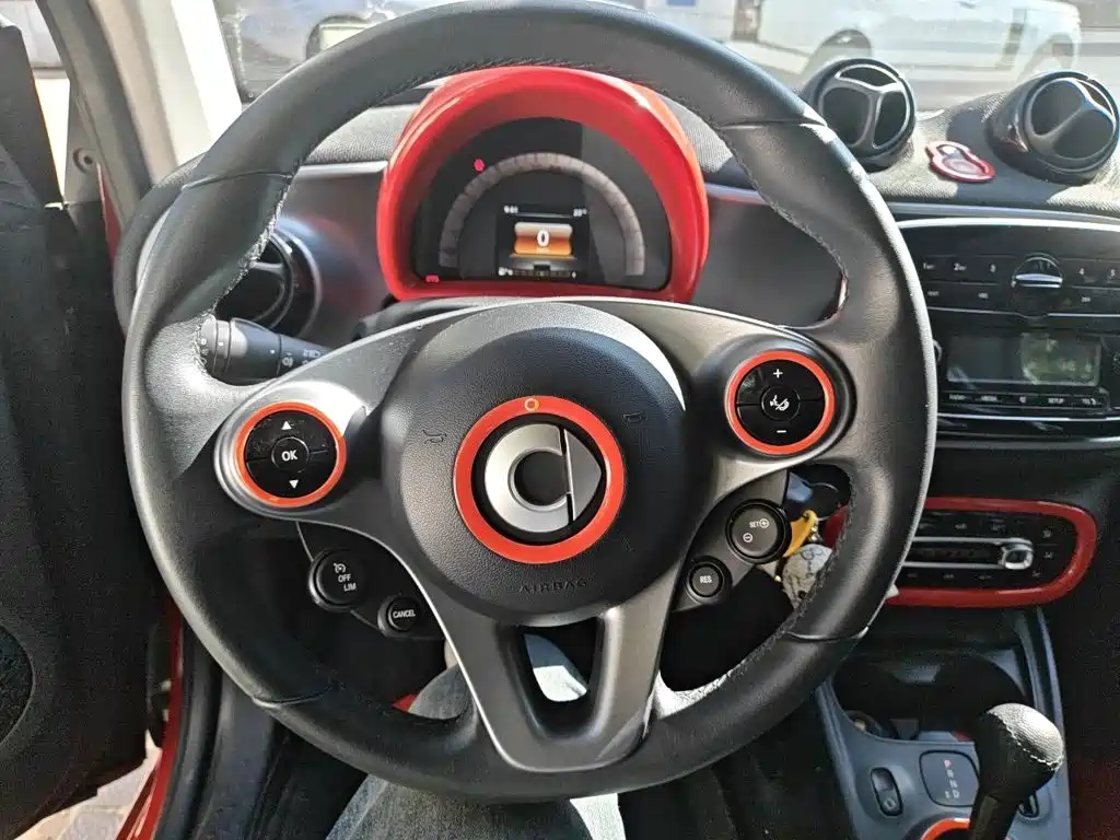 smart Smart Fortwo — миниатюра 13