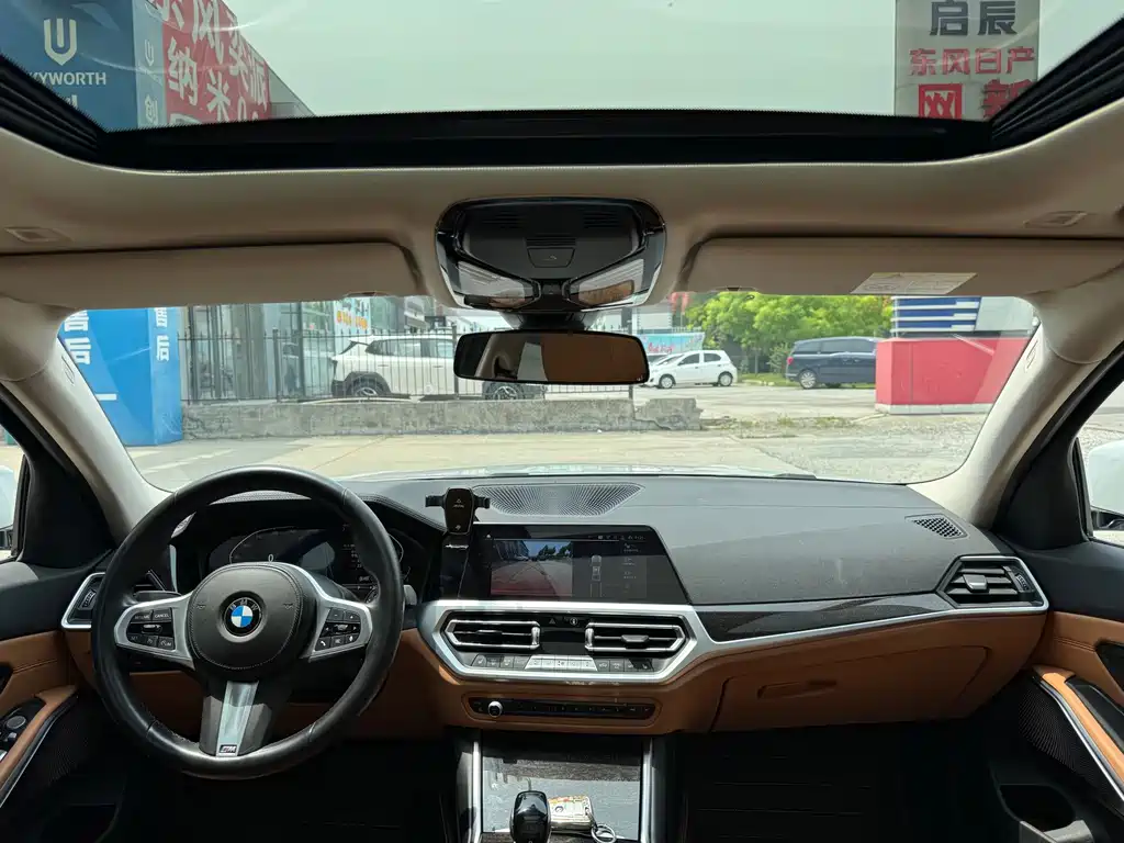 BMW 3 Series — миниатюра 7
