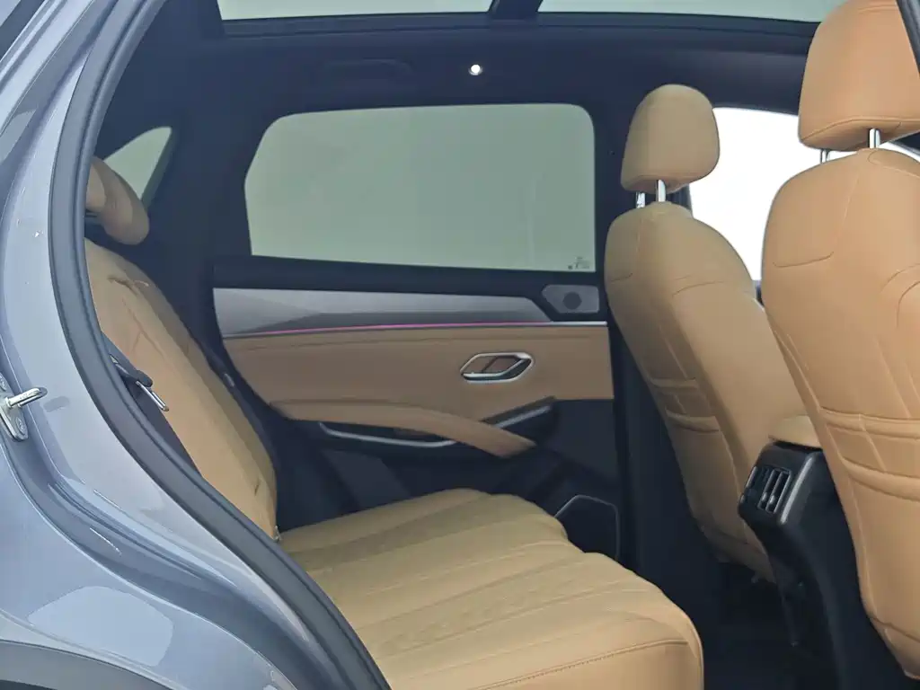 BYD L DM-i — миниатюра 26