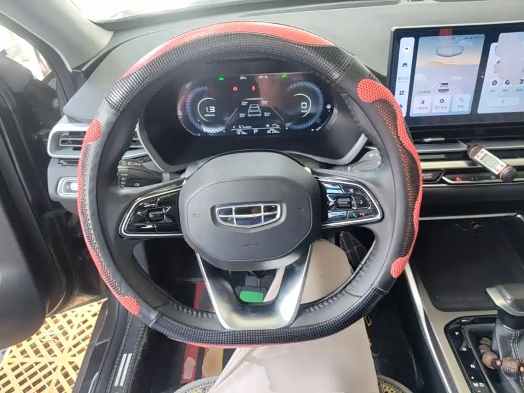 Geely Emgrand — миниатюра 11