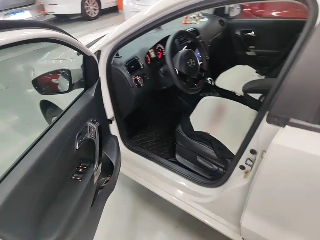 Volkswagen Polo — миниатюра 16
