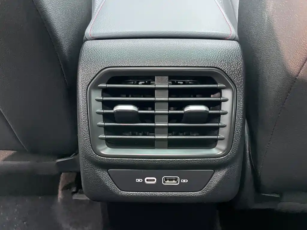 Volkswagen Lamando — миниатюра 19