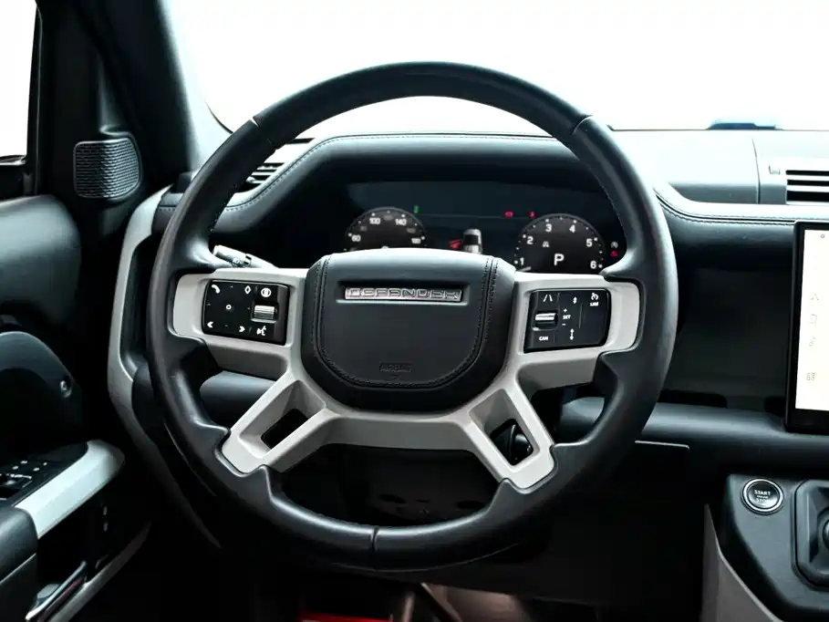 Land Rover Defender — миниатюра 20