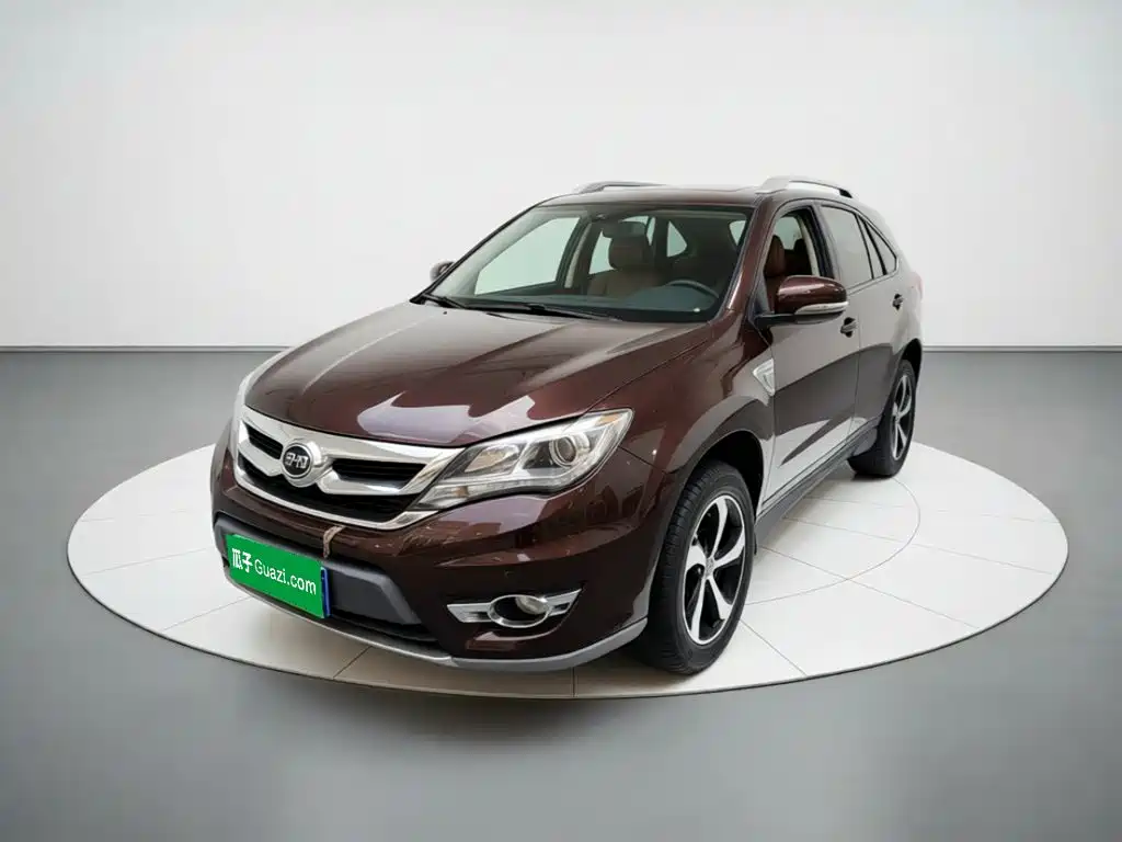 BYD S7