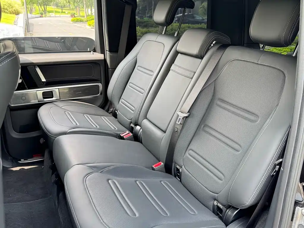 Mercedes-Benz G-Class — миниатюра 16