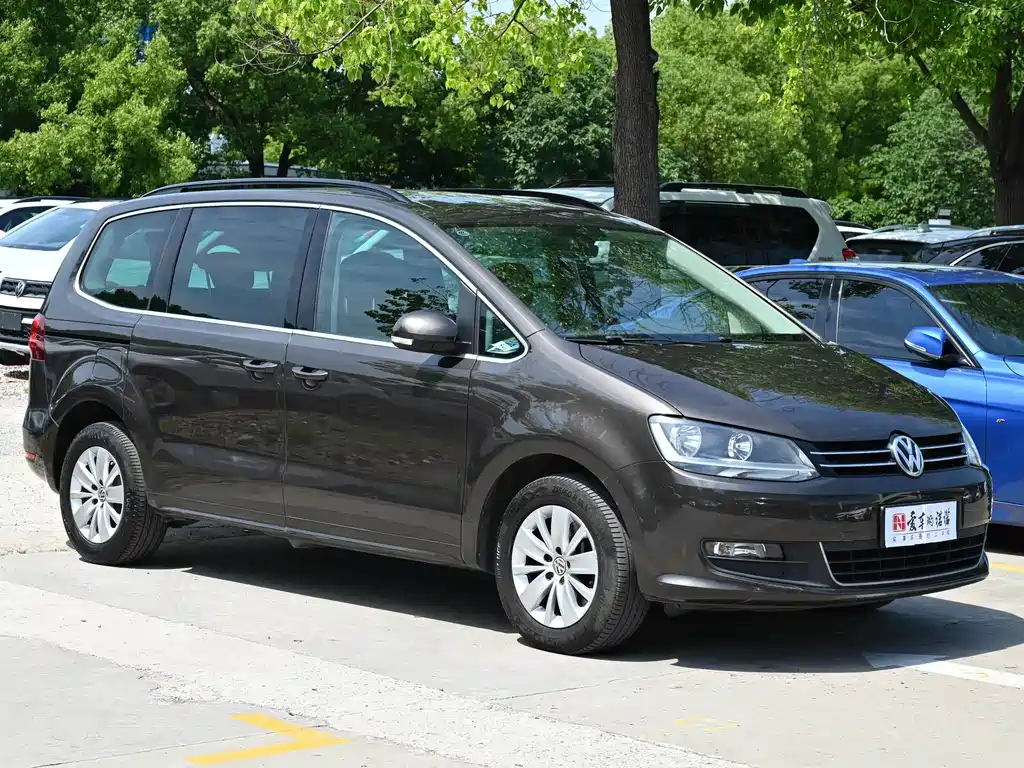 Volkswagen Xia 2016 280TSI 7 мест
