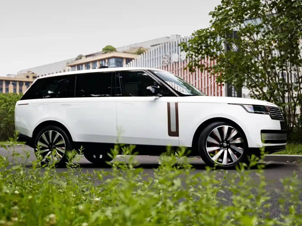 Land Rover Range Rover — миниатюра 2