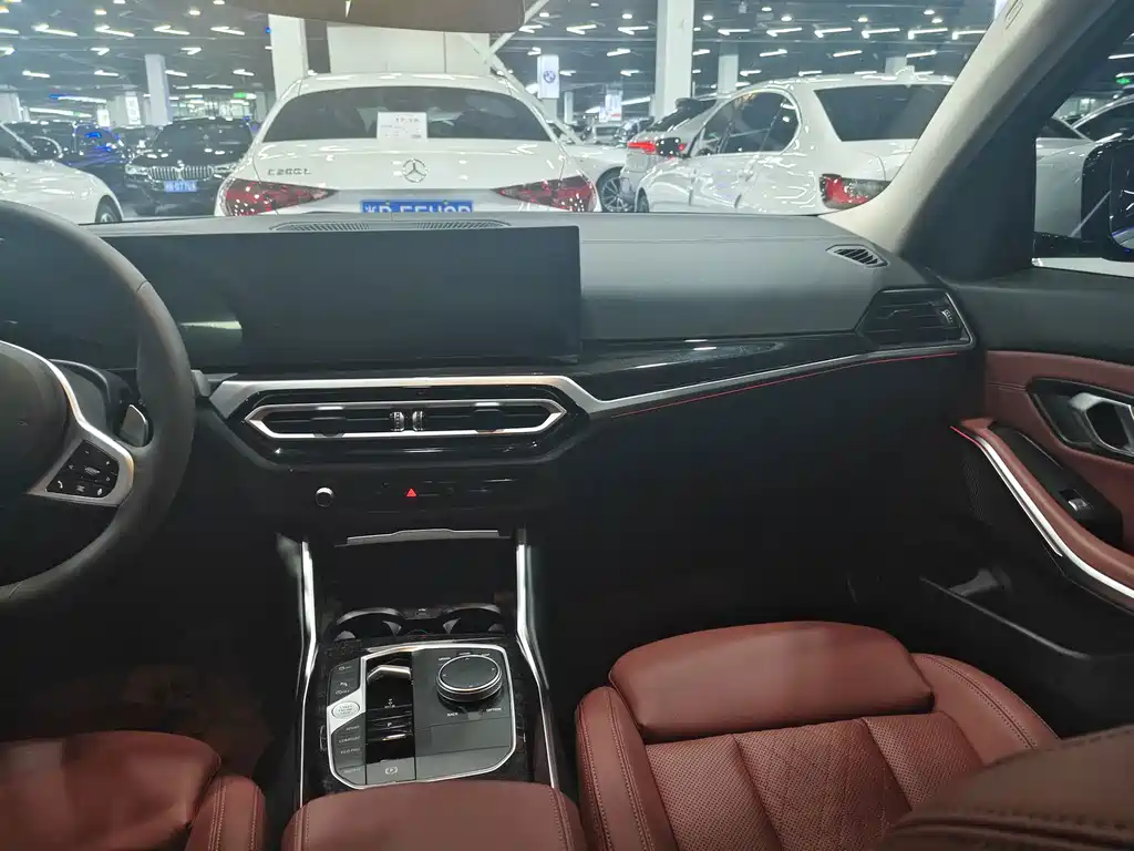 BMW 3 Series — миниатюра 16