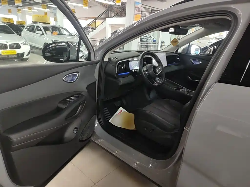 BYD Sealion 05 EV — миниатюра 16