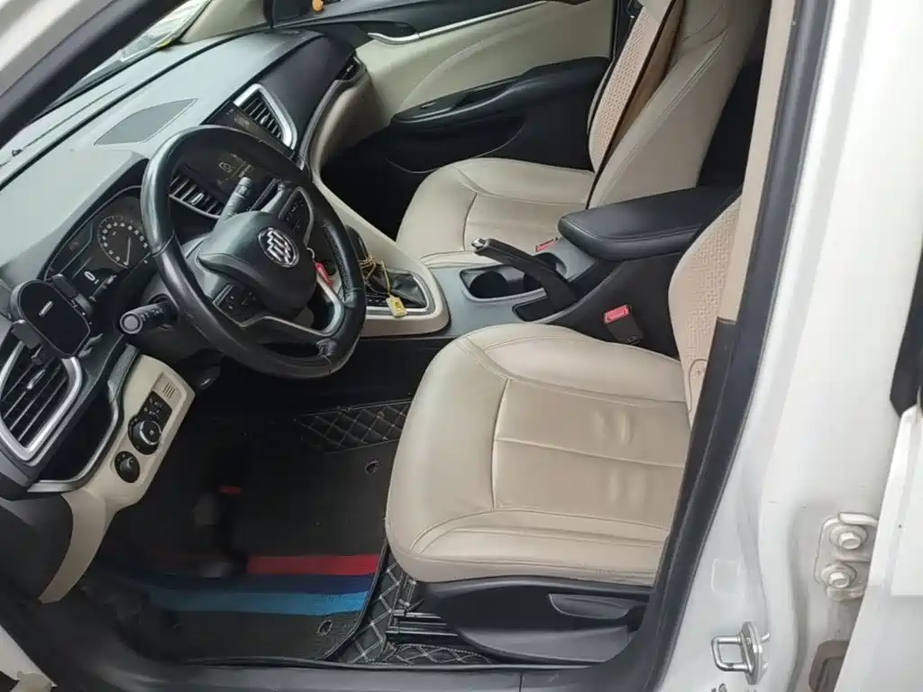 Buick Excelle — миниатюра 15