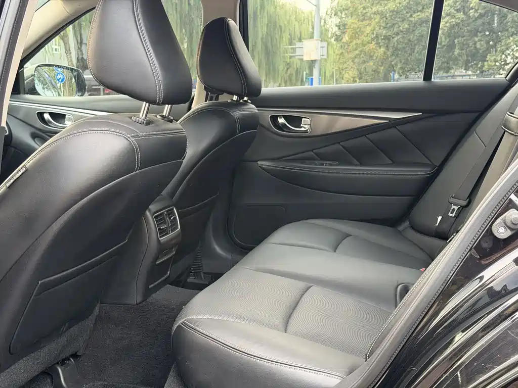 Infiniti Q50L — миниатюра 18