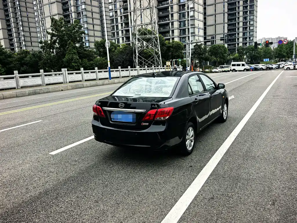 BYD L3 — миниатюра 6