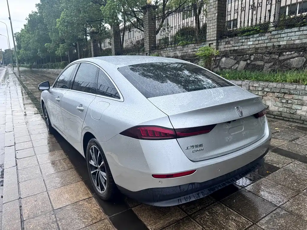 Roewe D7 — миниатюра 9