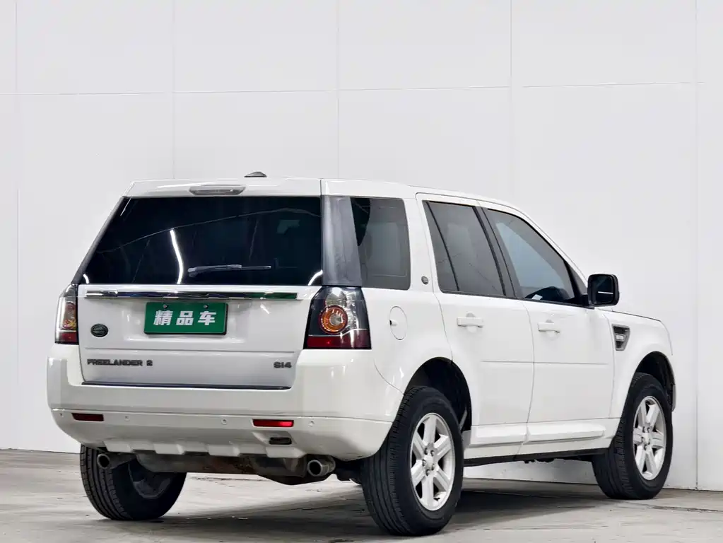 Land Rover 2 014 2.0T Si4 S