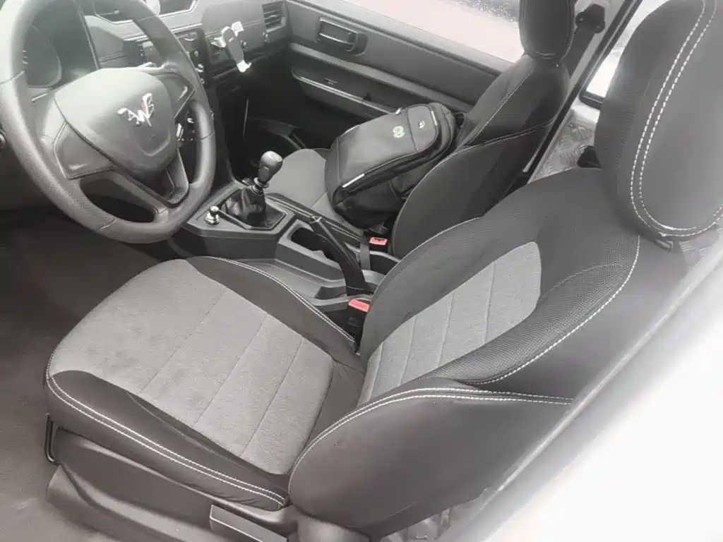 Wuling Hongguang PLUS — миниатюра 15