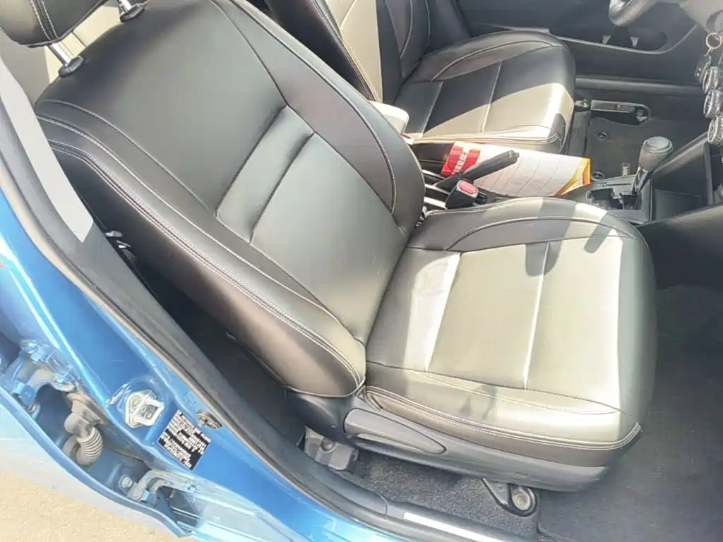 Toyota Yaris L — миниатюра 25