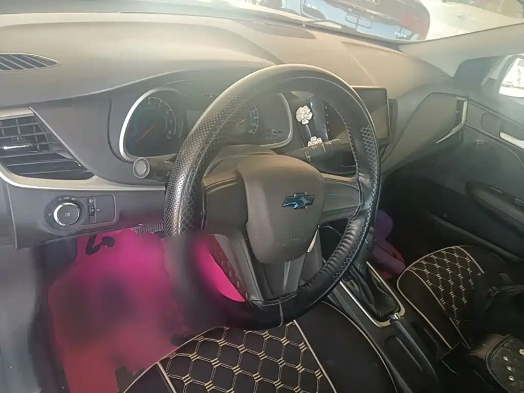 Chevrolet Cavalier — миниатюра 11