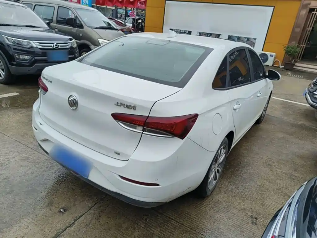 Buick Excelle — миниатюра 7