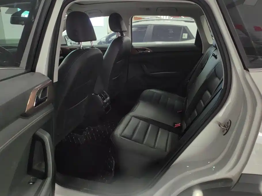 Volkswagen Tharu — миниатюра 11