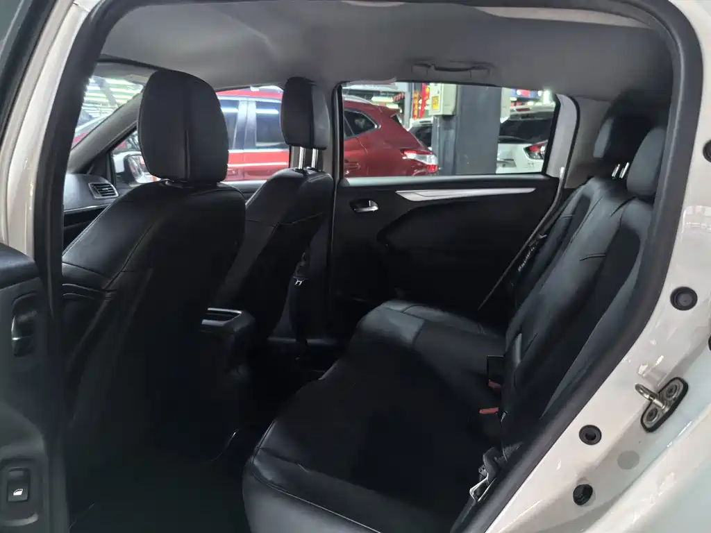Citroen C3-XR — миниатюра 9